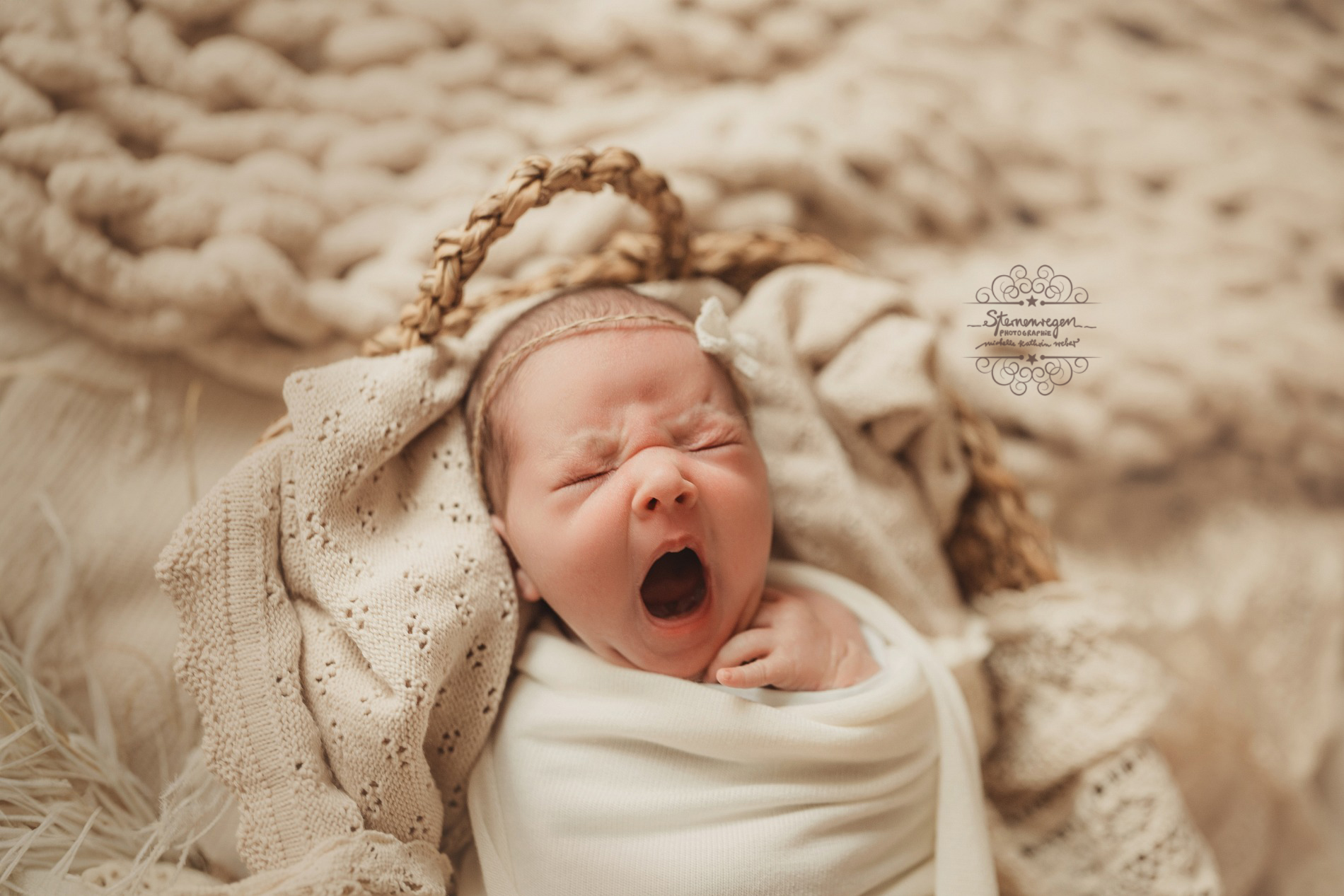Baby Neugeborenes Karlsruhe Bruchsal Fotografin neugeboren 