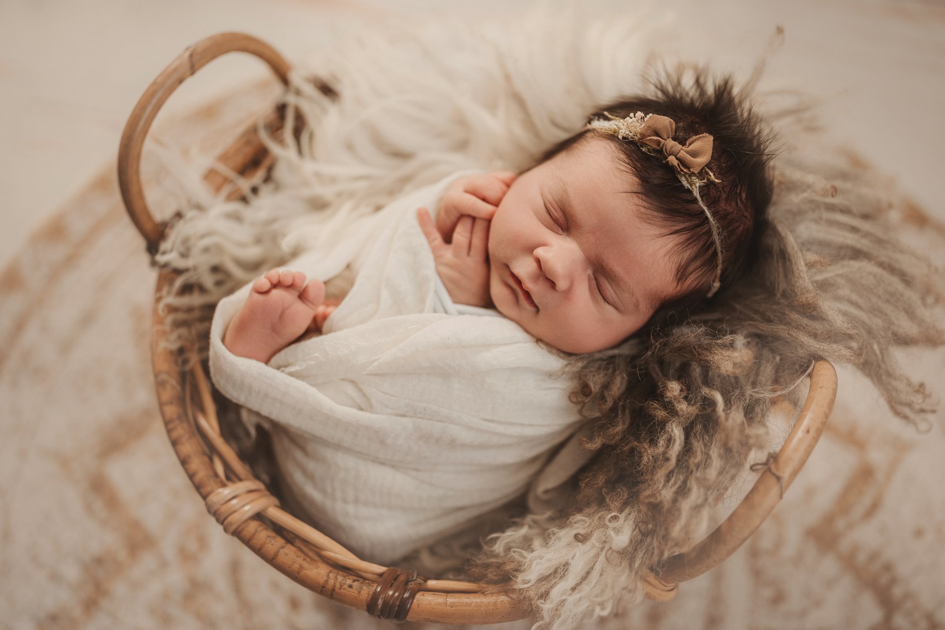 Babyfotos, Neugeborenenshooting, Fotoshooting mit Baby, Karlsruhe, Fotografin, vintage